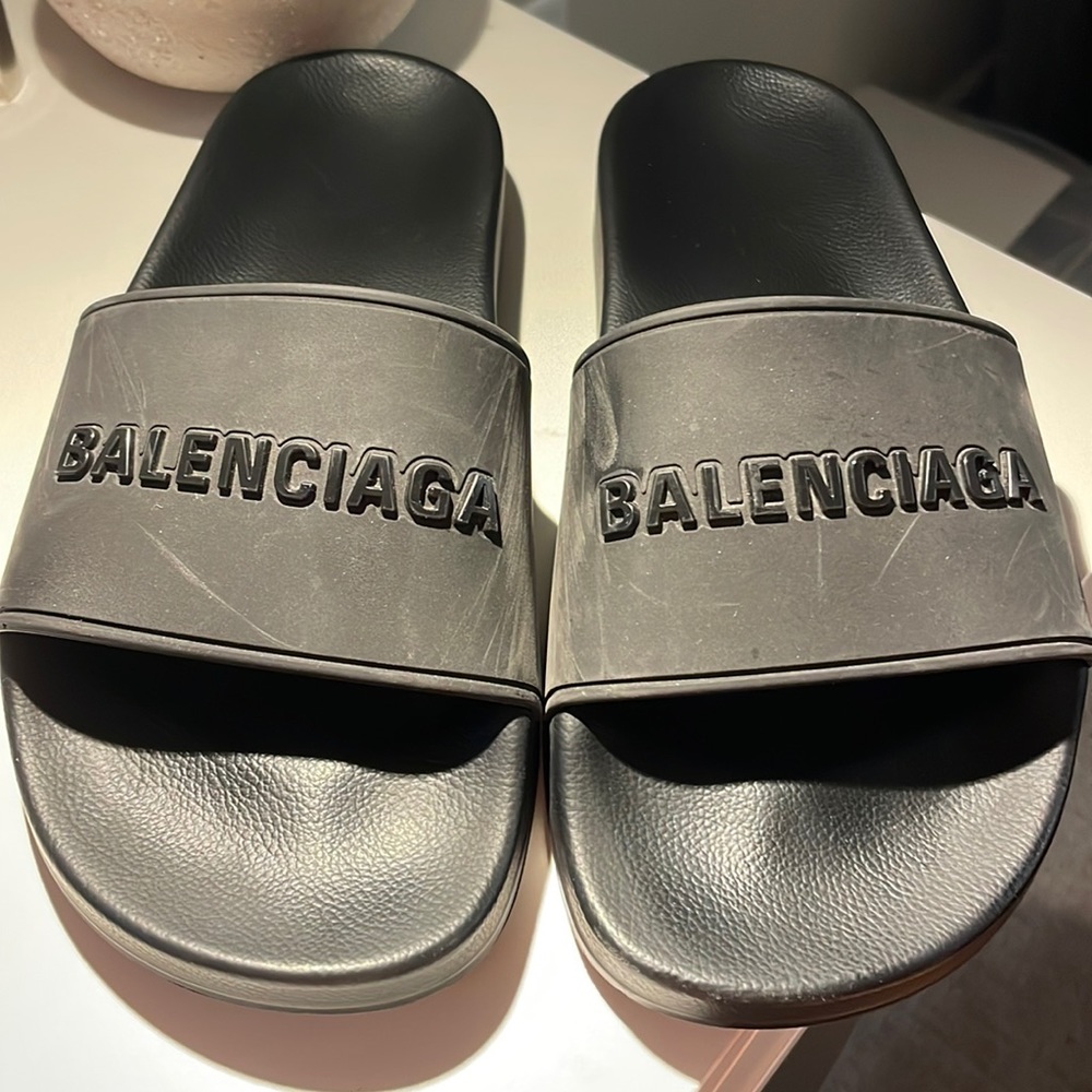 Balenciaga Slide Sandal